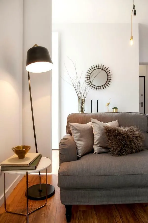 Apartment Downtown - Home In Lisbon'S Heart!