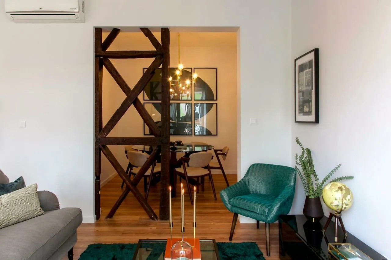 Downtown - Home In Lisbon'S Heart! リスボン